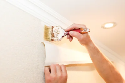 Pose de papier peint à Mittersheim — revêtements muraux et toiles de verre